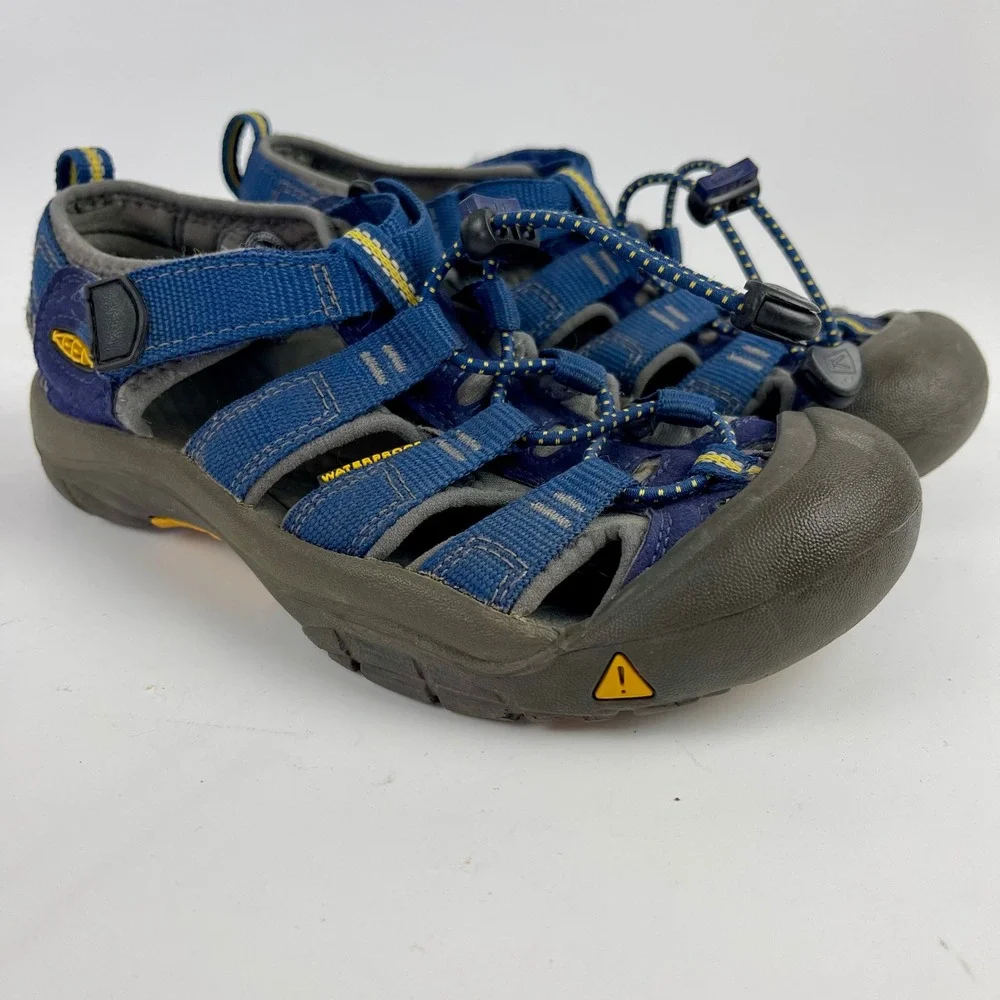 Keen Newport H2 Kids Blue Waterproof Sport Sandals 1009962 Size US‎ 3 EU 35